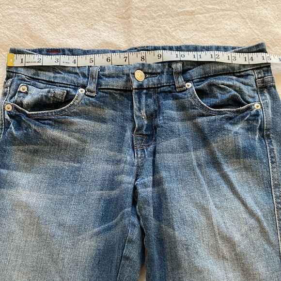 7FAM crop flare raw hem light wash jeans, low rise, size 27 - Picture 5 of 11